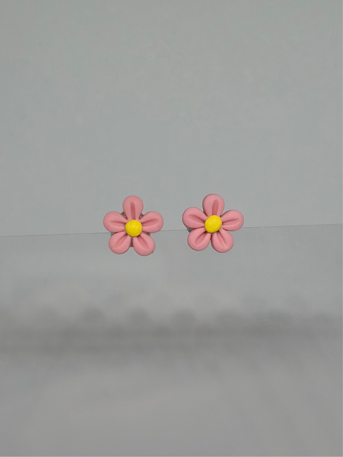 Daisy Studs